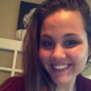 Meet your Posher, Charli